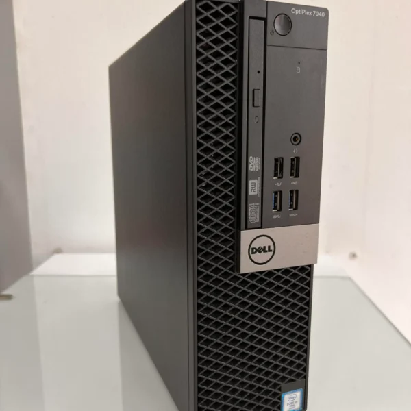 DELL OPTIPLEX 7040 i5-6500 16GB RAM 256 SSD M2 | Grado A