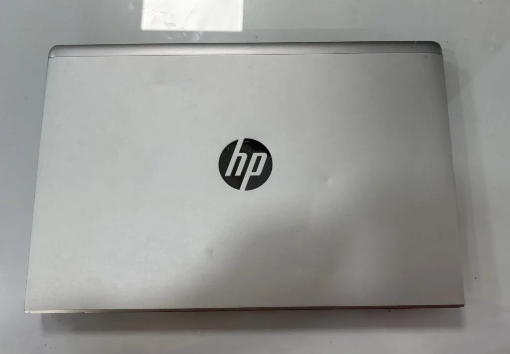 HP ProBook 640 G8 · i5-1135G7 · 8 GB · 512 GB SSD NVMe · 14" FHD 3 HP ProBook 640 G8 · i5-1135G7 · 8 GB · 512 GB SSD NVMe · 14" FHD - Imagen 2